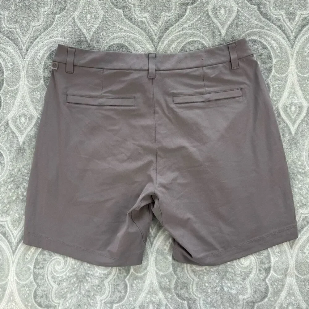 Womens Lululemon Commission Classic-Fit Short